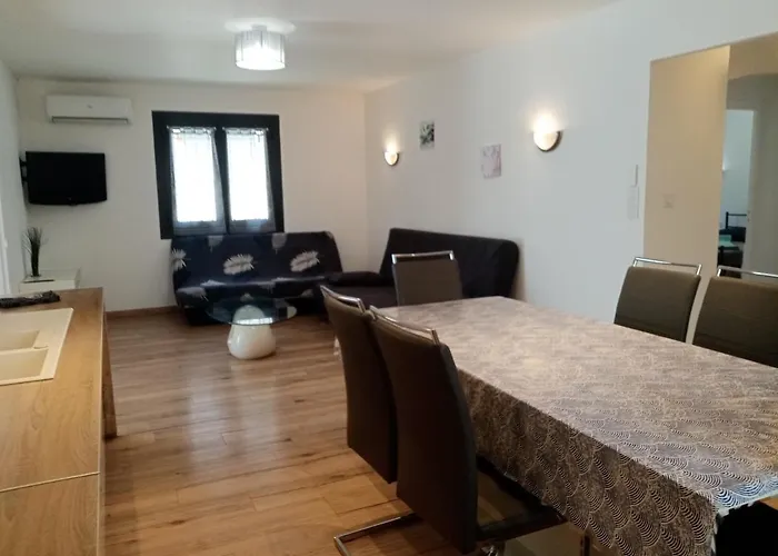 Villa Maison Individuelle Plain Pied Avec En Option Pensez A Valider Votre Reservation Dans Les 24h Apres Votre Demande De Reservation *